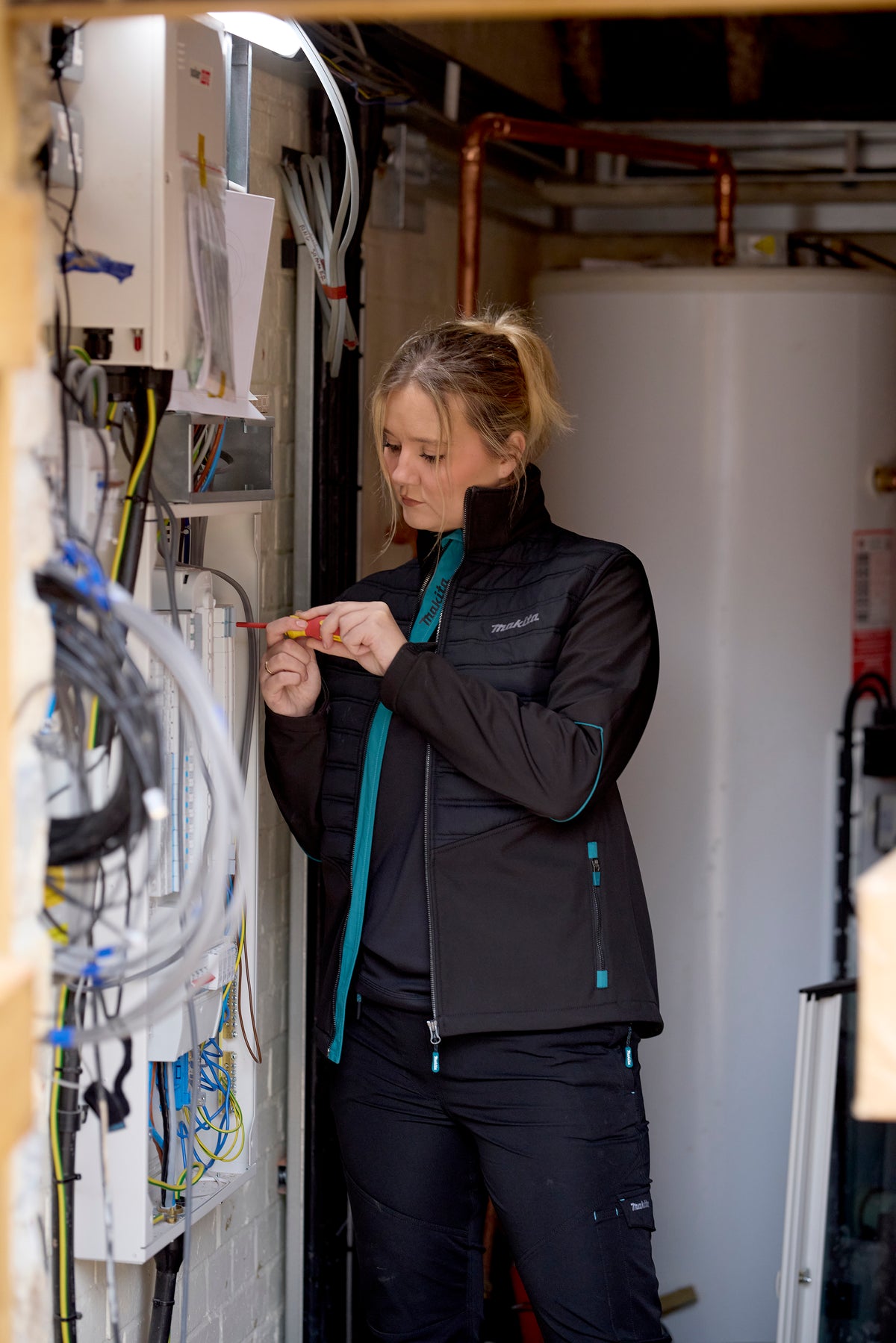 MAKITA WOMENS SHIELD JACKET